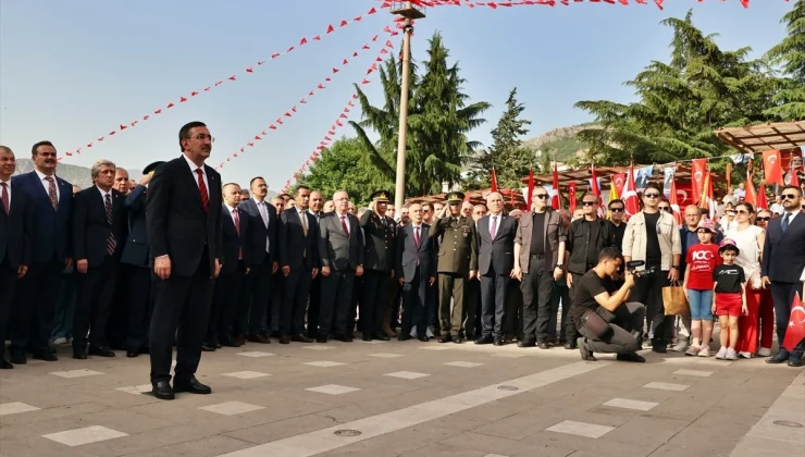 Cumhurbaşkanı Yardımcısı Cevdet Yılmaz: Cumhuriyet’in birikimleri üzerinde yeni bir yüzyıla yürüyoruz