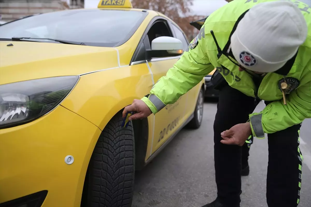 Edirne’de Kış Lastiği Denetimi