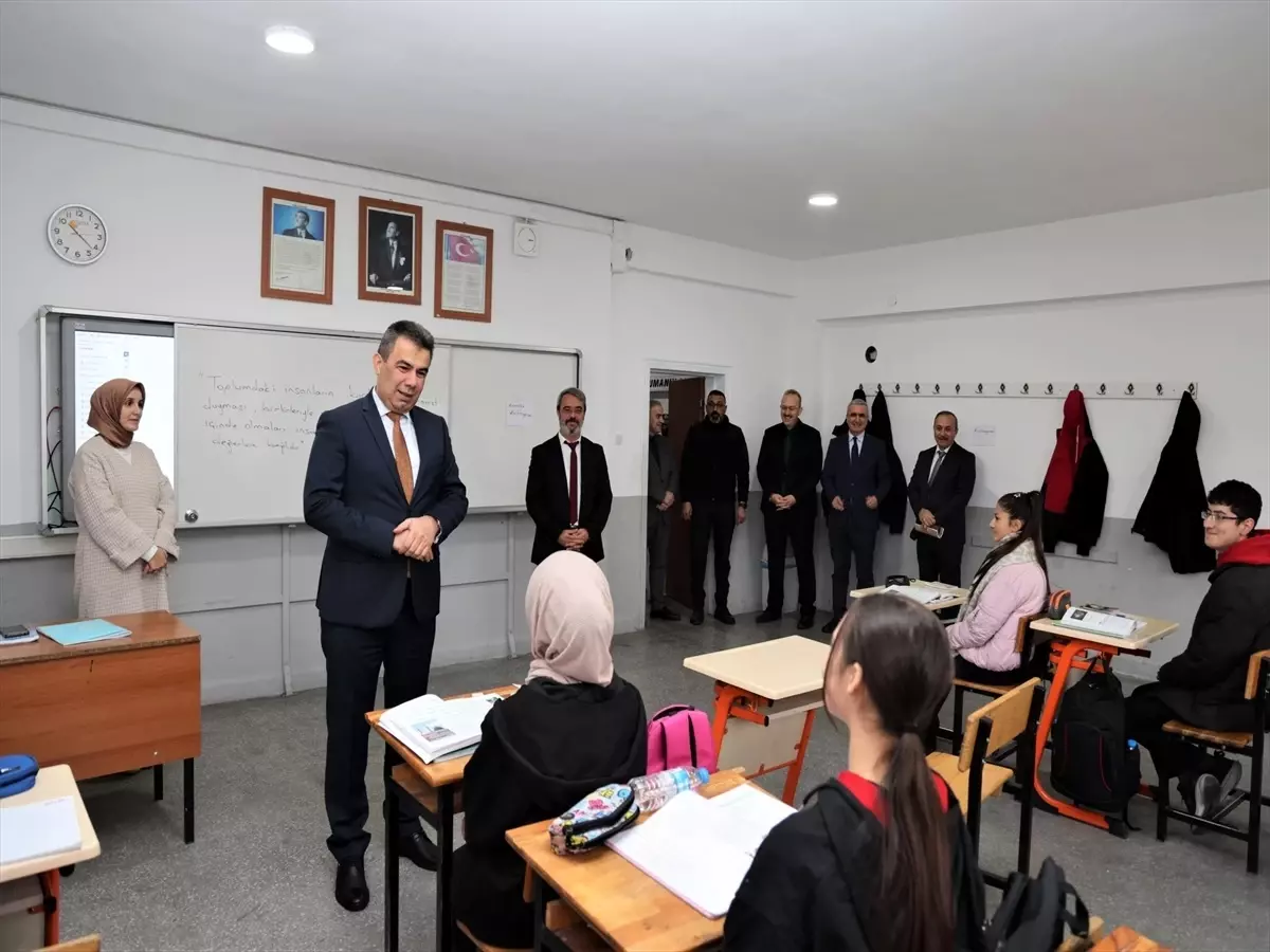 Kastamonu İl Milli Eğitim Müdürü Tosya’yı Ziyaret Etti