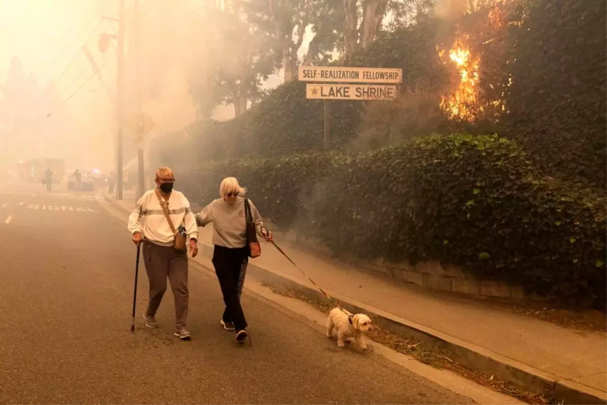 Los Angeles’ta Yangın: Evler Terk Ediliyor