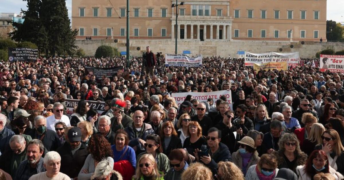 Yunanistan’da 2023 yılındaki tren kazası protesto edildi